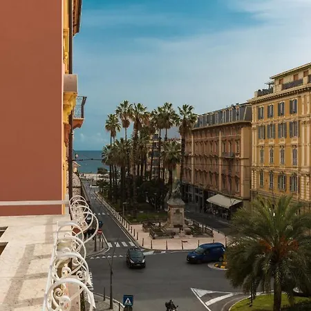 Terrazza In Centro Διαμέρισμα Σαν Ρέμο